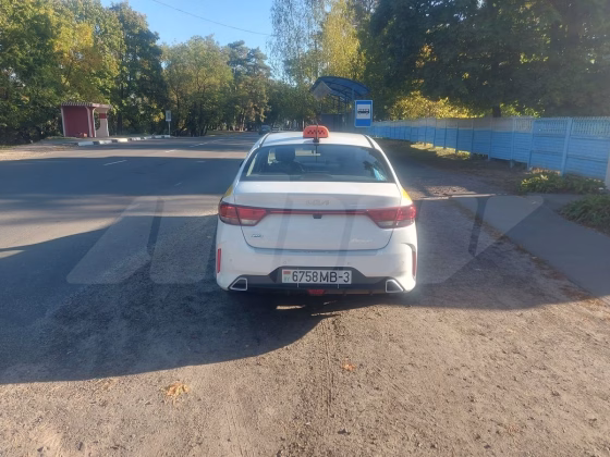 Kia Rio (2)