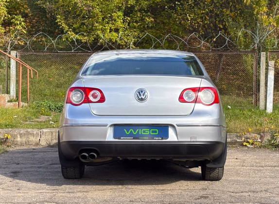 Volkswagen Passat (5)
