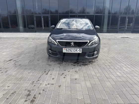 Peugeot 308 (4)