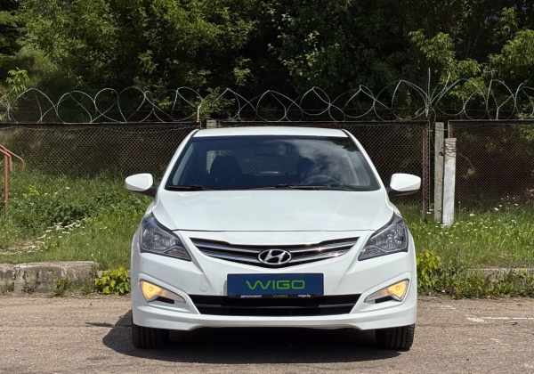 Hyundai Solaris / Accent (2)