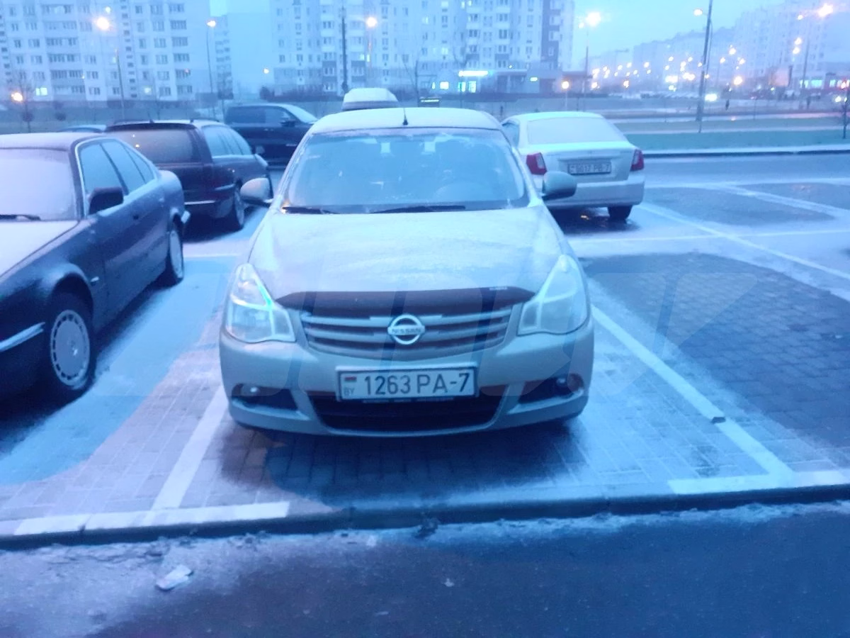 Nissan Almera