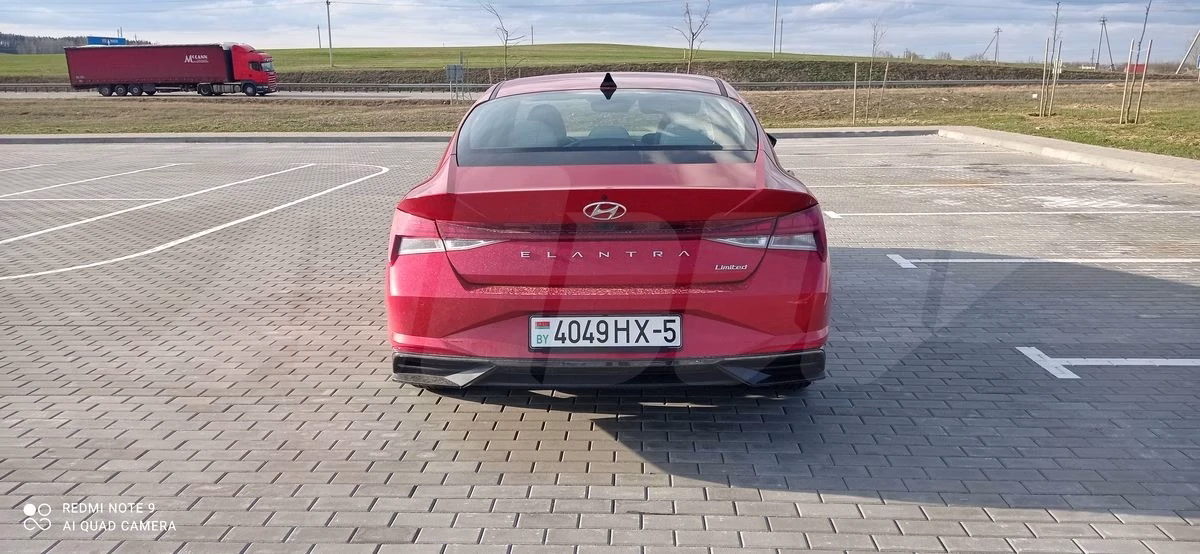 Hyundai Elantra