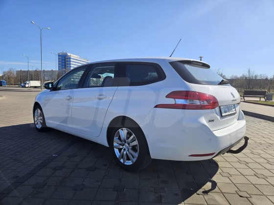 Peugeot 308 (6)