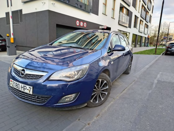 Opel Astra (3)