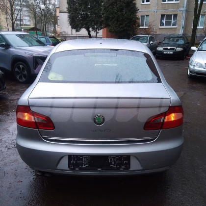 Skoda Superb (2)