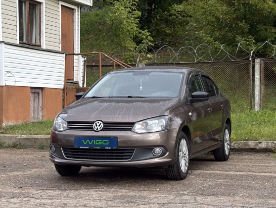 Volkswagen Polo (3)
