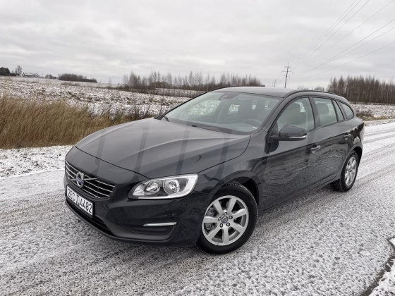Volvo V60 (2)