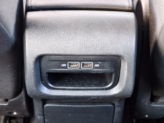 Volkswagen Sharan (10)