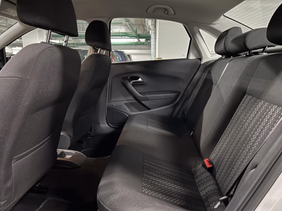 Volkswagen Polo (9)