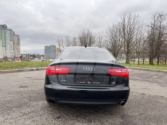 Audi A6 (3)