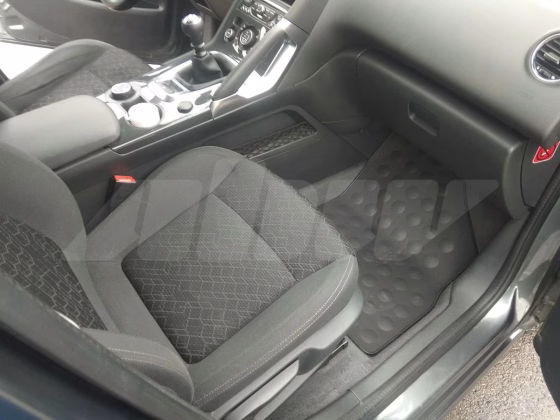 Peugeot 3008 (8)