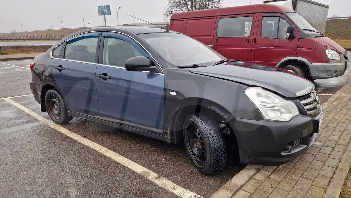 Nissan Almera