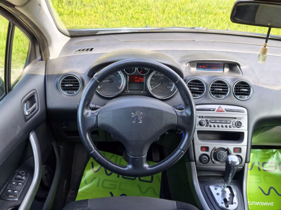 Peugeot 308 (14)