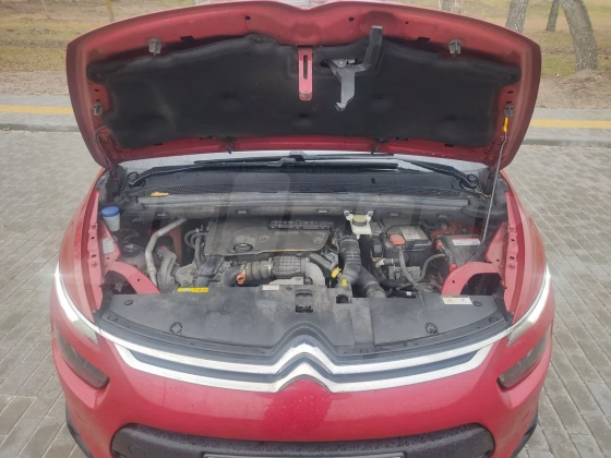 Citroën C4 Picasso (16)