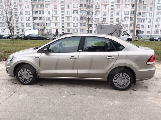 Volkswagen Polo (2)