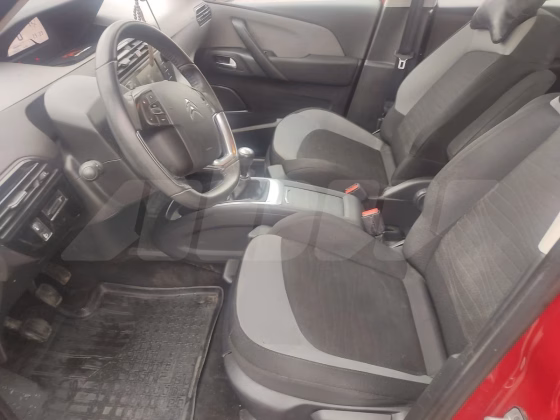 Citroën C4 Picasso (7)