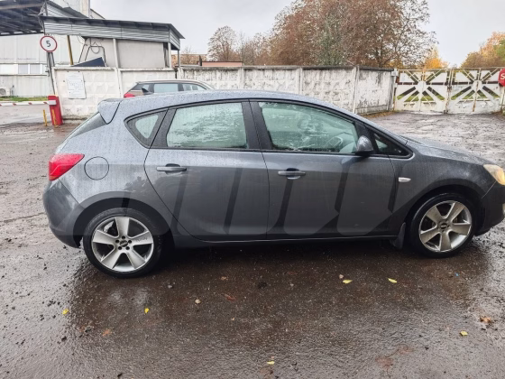 Opel Astra (3)