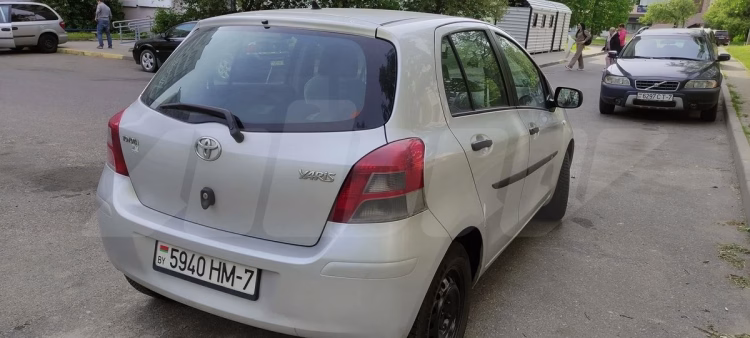 Toyota Yaris (11)