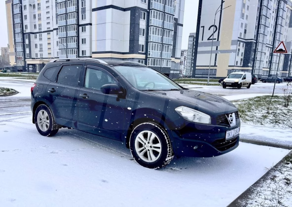 Nissan Qashqai+2 (10)