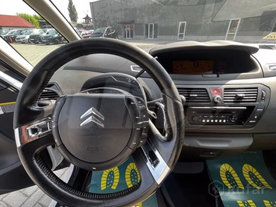 Citroën C4 Picasso (13)