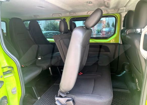 Opel Vivaro (12)