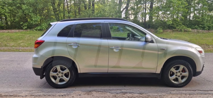 Mitsubishi ASX (6)