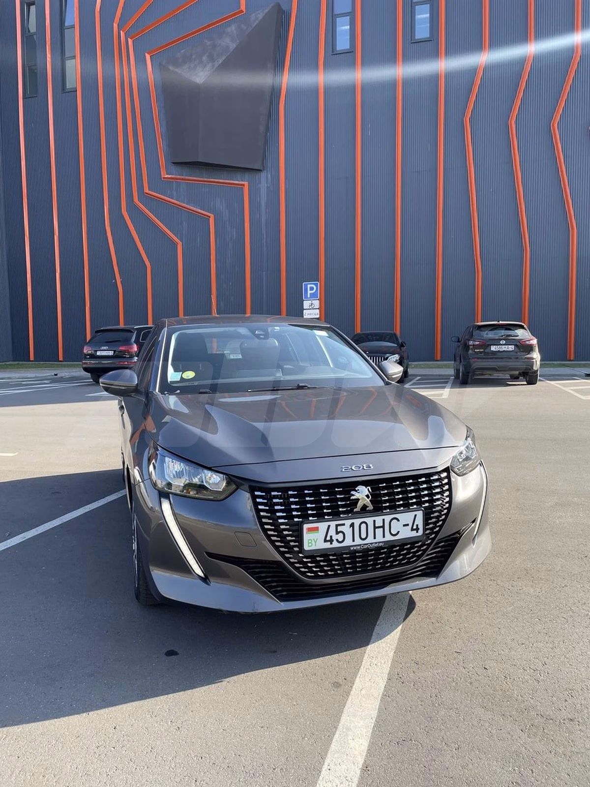 Peugeot 208