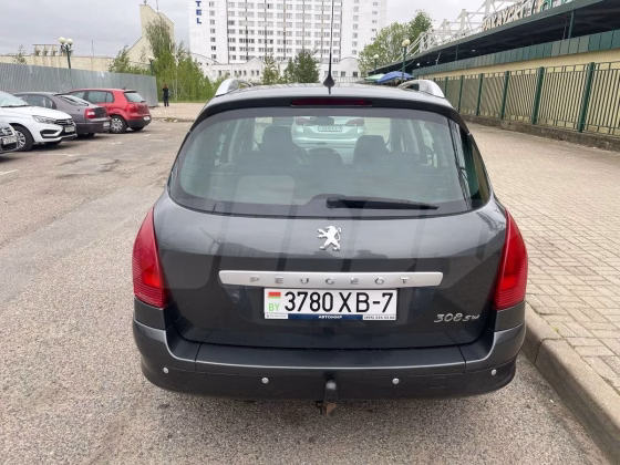Peugeot 308 (9)