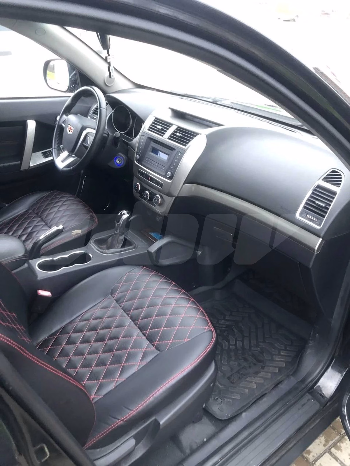 Geely Emgrand X7