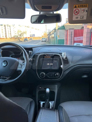 Renault Captur (10)
