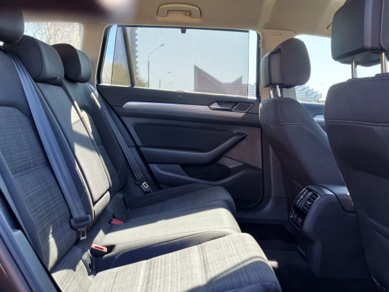 Volkswagen Passat (12)