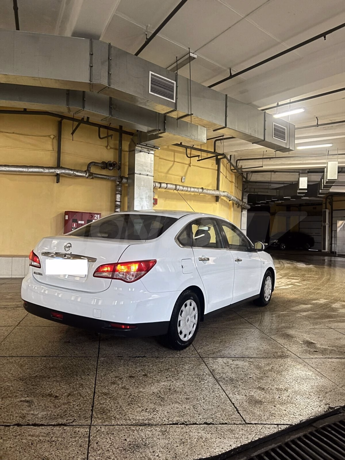 Nissan Almera