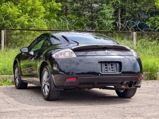 Mitsubishi Eclipse (4)