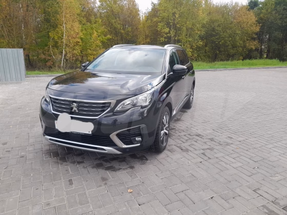 Peugeot 5008 (2)