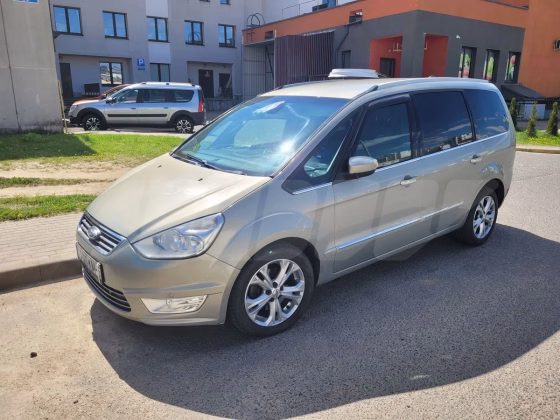 Ford Galaxy (1)