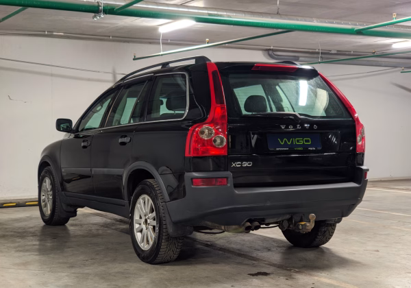Volvo XC90 (4)