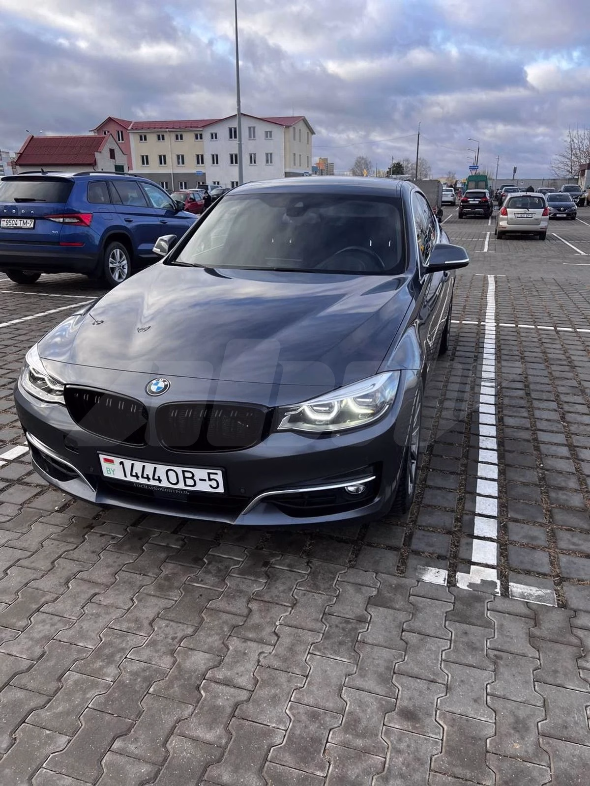 BMW 320