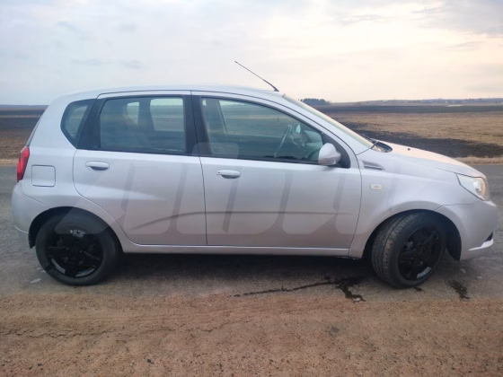 Chevrolet Aveo (2)
