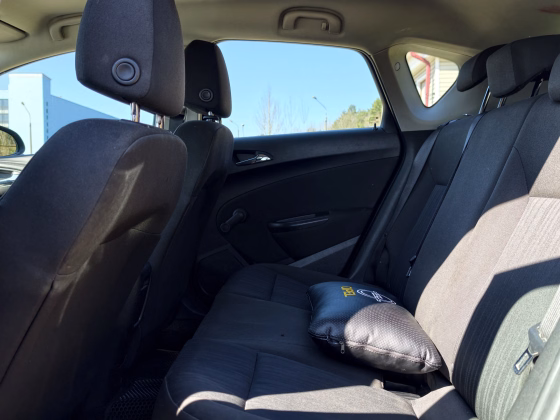 Opel Astra (10)