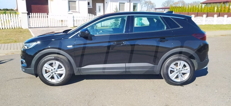 Opel Grandland X (2)