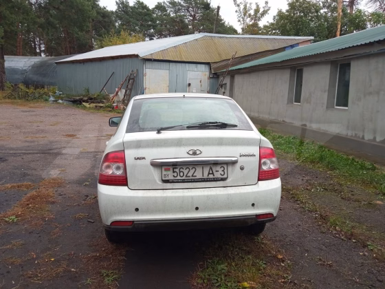 Lada Priora (11)