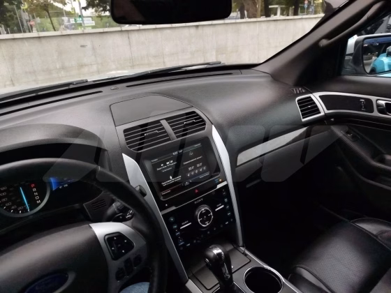 Ford Explorer (11)