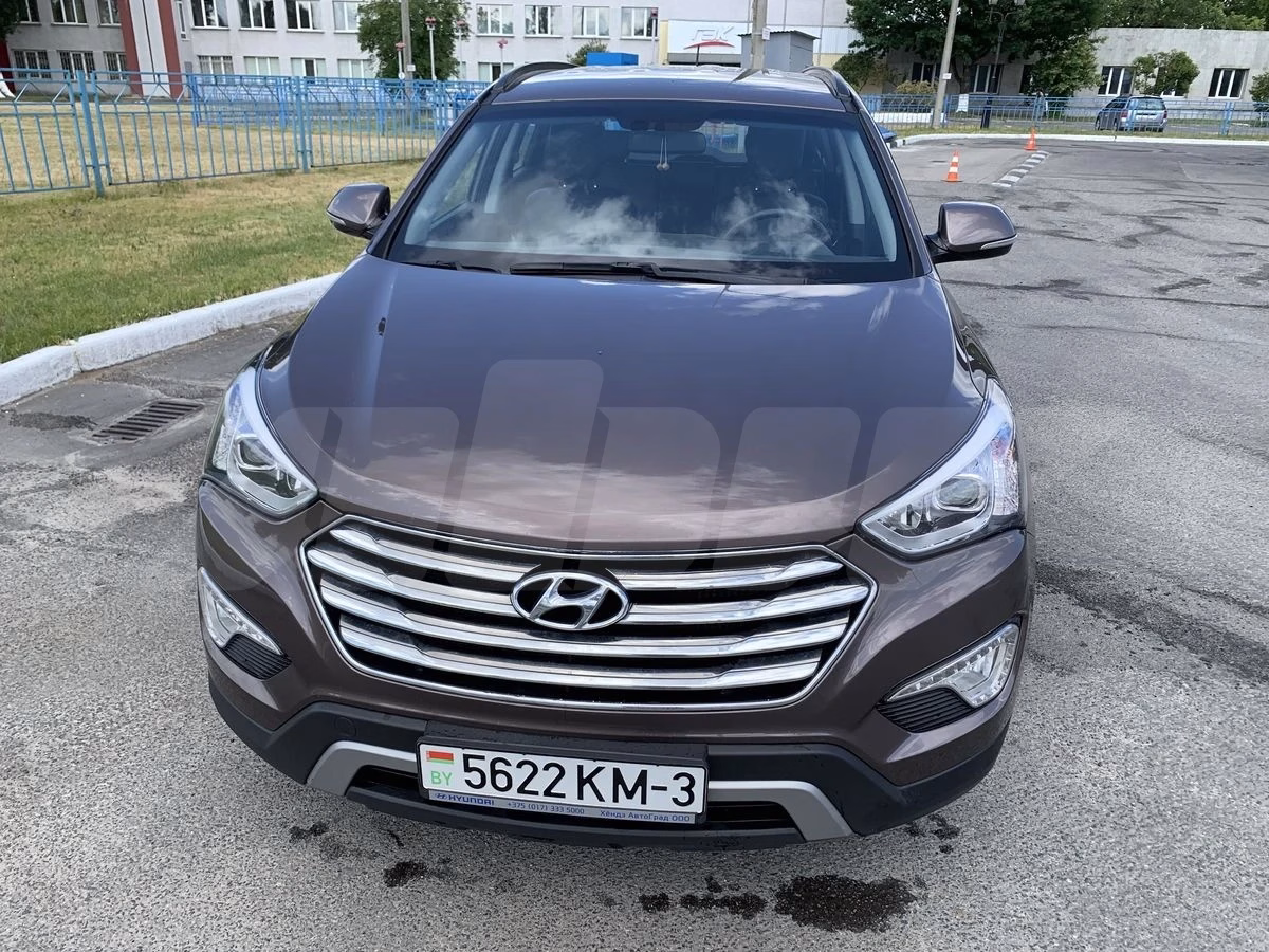 Hyundai Grand Santa Fe
