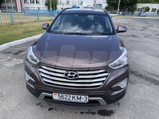 Hyundai Grand Santa Fe (13)