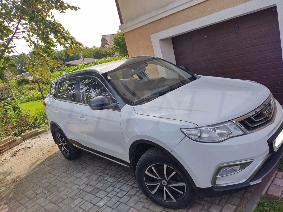 Geely Atlas