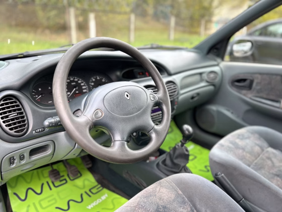 Renault Megane (8)