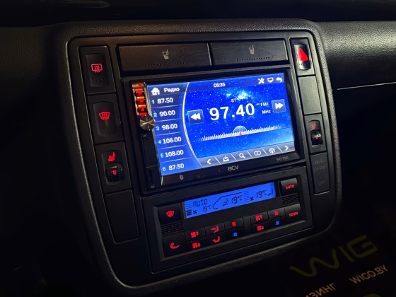 Volkswagen Sharan (17)