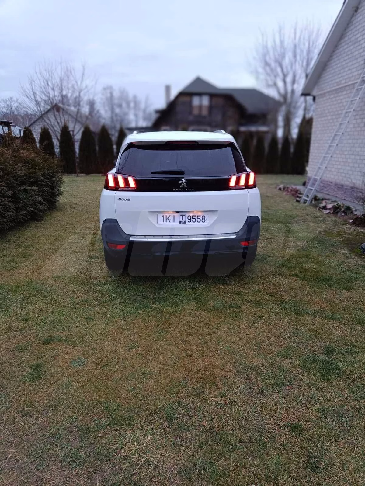 Peugeot 5008