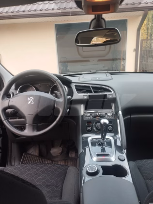 Peugeot 3008 (6)