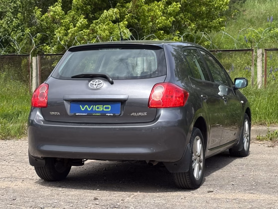 Toyota Auris (6)